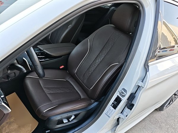 BMW 5 Series 2021, 74700 км, за 33892 USD - фото 18