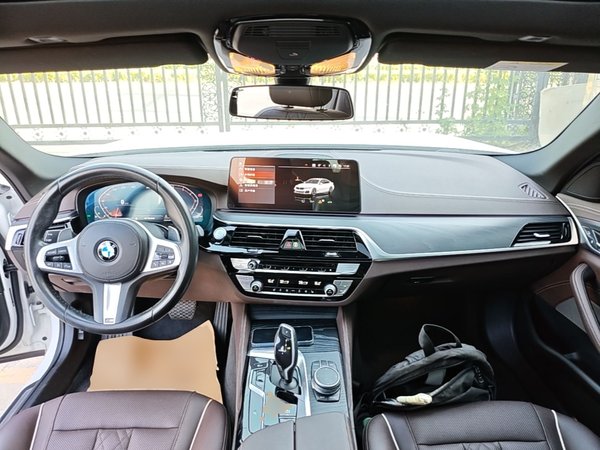 BMW 5 Series 2021, 74700 км, за 33892 USD - фото 13