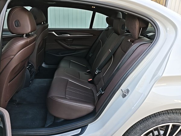 BMW 5 Series 2021, 74700 км, за 33892 USD - фото 20