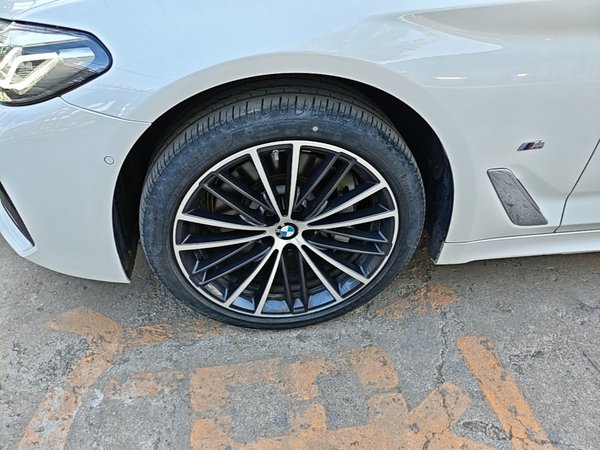 BMW 5 Series 2021, 74700 км, за 33892 USD - фото 8