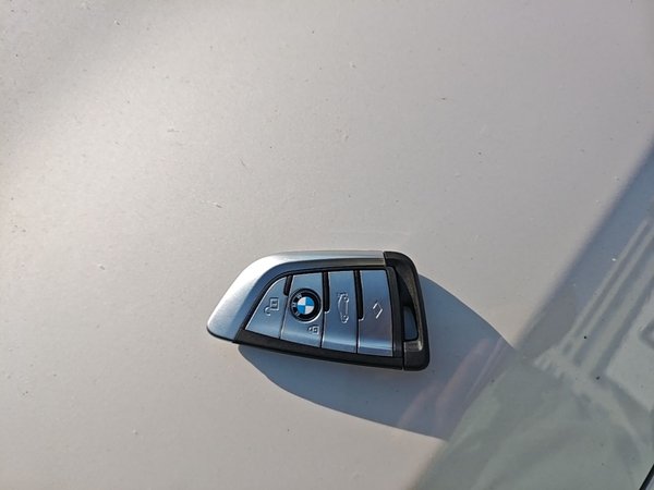 BMW 5 Series 2021, 74700 км, за 33892 USD - фото 12