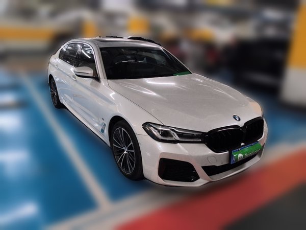 BMW 5 Series 2021, 74900 км, за 33657 USD