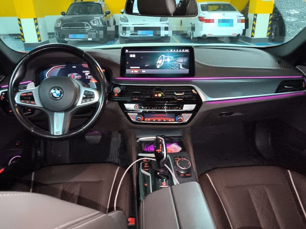 BMW 5 Series 2021, 74900 км, за 33657 USD - фото 12