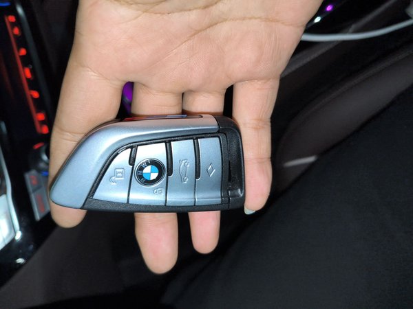 BMW 5 Series 2021, 74900 км, за 33657 USD - фото 11