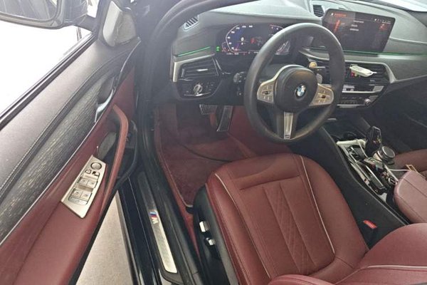 BMW 5 Series 2022, 107899 км, за 32154 USD - фото 22