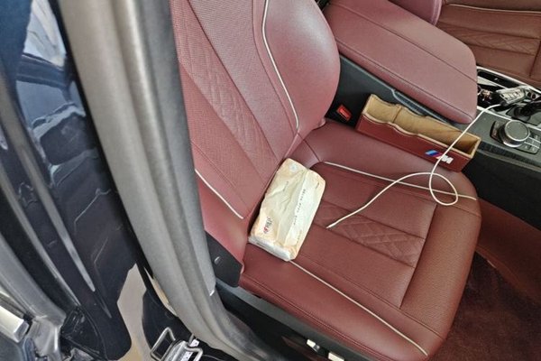 BMW 5 Series 2022, 107899 км, за 32154 USD - фото 23