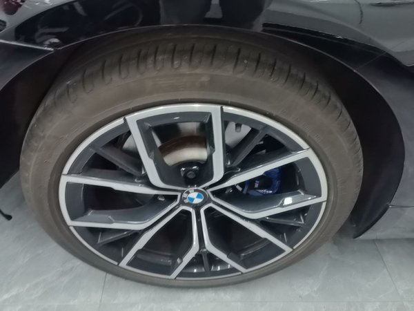 BMW 5 Series 2022, 35200 км, за 37990 USD - фото 10