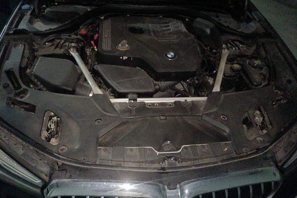 BMW 5 Series 2022, 55100 км, за 37129 USD - фото 21