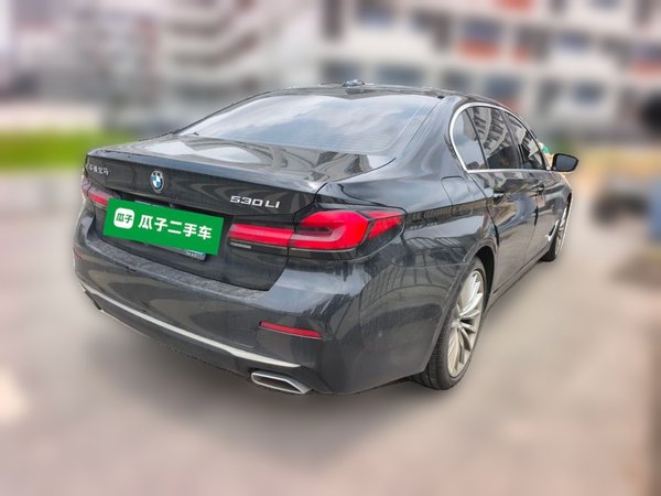 BMW 5 Series 2022, 67900 км, за 34991 USD
