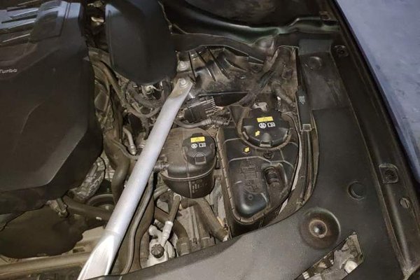 BMW 5 Series 2022, 70200 км, за 34427 USD - фото 13