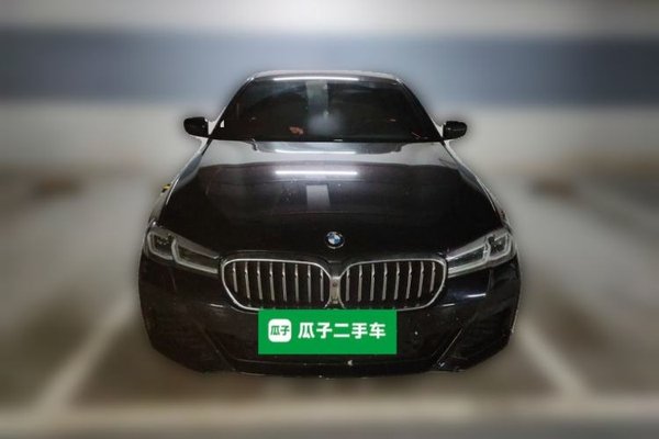 BMW 5 Series 2022, 70200 км, за 34427 USD - фото 22