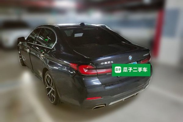 BMW 5 Series 2022, 70200 км, за 34427 USD - фото 24