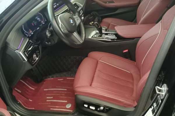 BMW 5 Series 2022, 74300 км, за 38187 USD - фото 7