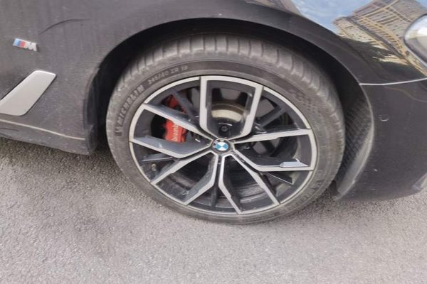 BMW 5 Series 2022, 80800 км, за 30901 USD - фото 8