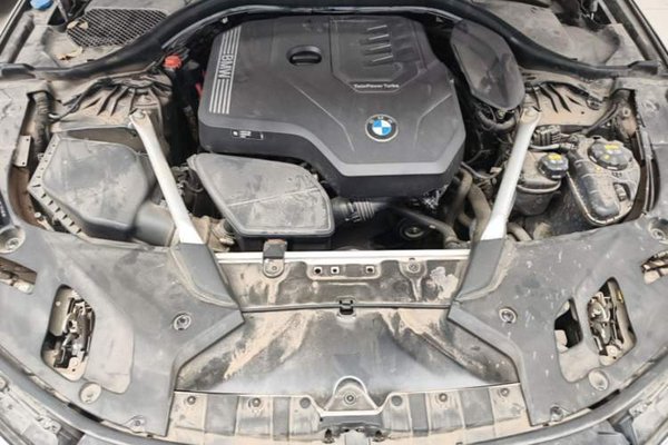 BMW 5 Series 2022, 85600 км, за 37874 USD - фото 24