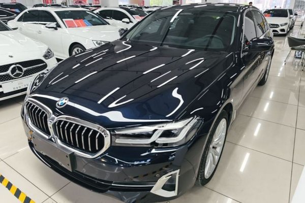 BMW 5 Series · 2022 год