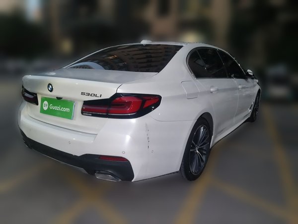 BMW 5 Series 2022, 36400 км, за 39185 USD - фото 6