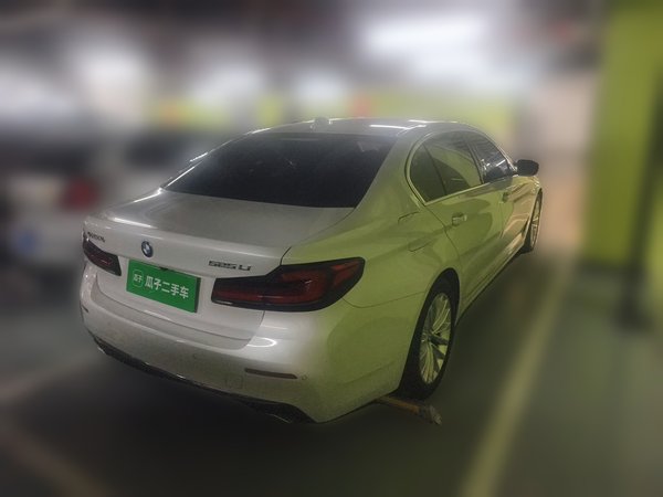 BMW 5 Series 2022, 48200 км, за 30948 USD - фото 6