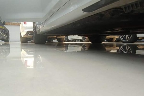 BMW 5 Series 2022, 60400 км, за 37479 USD - фото 26