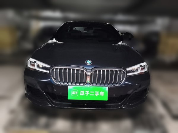 BMW 5 Series 2023, 20700 км, за 42696 USD