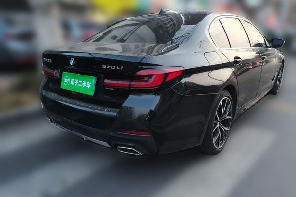 BMW 5 Series 2023, 38300 км, за 49553 USD - фото 6