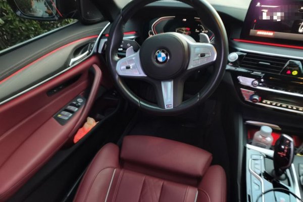 BMW 5 Series 2023, 38300 км, за 49553 USD - фото 9