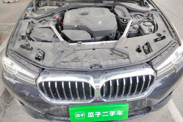 BMW 5 Series 2023, 45800 км, за 37826 USD - фото 21