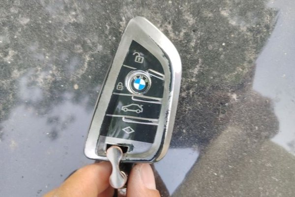 BMW 5 Series 2023, 45800 км, за 37826 USD - фото 20