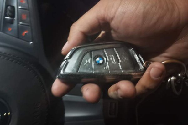 BMW 5 Series 2023, 62100 км, за 46835 USD - фото 20