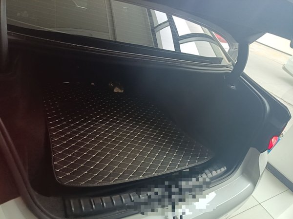 BMW 5 Series 2023, 31100 км, за 40300 USD - фото 22