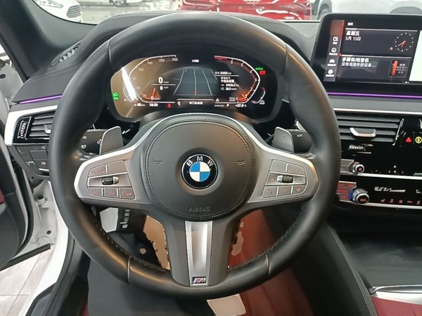 BMW 5 Series 2023, 34800 км, за 40230 USD - фото 14