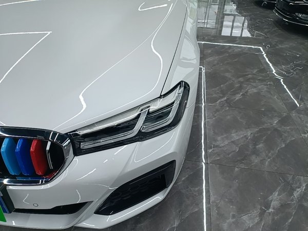 BMW 5 Series 2023, 34800 км, за 40230 USD - фото 9