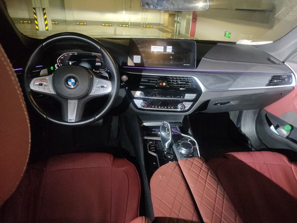 BMW 5 Series 2023, 50700 км, за 43712 USD - фото 18