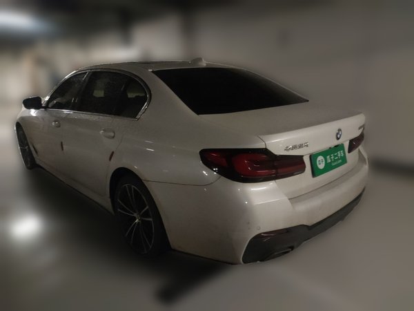 BMW 5 Series · 2023 год