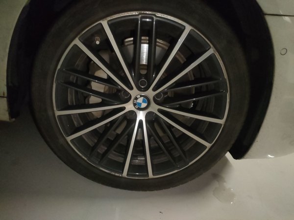 BMW 5 Series 2023, 50700 км, за 43712 USD - фото 8