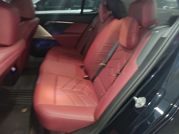 BMW 5 Series 2024, 34500 км, за 39619 USD - фото 20