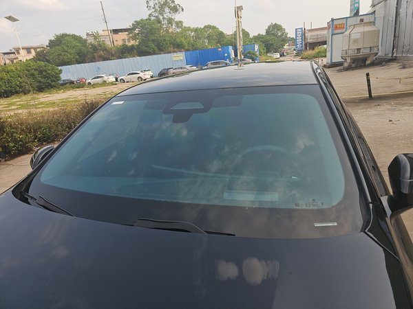 BMW 5 Series 2025, 10900 км, за 50729 USD - фото 6