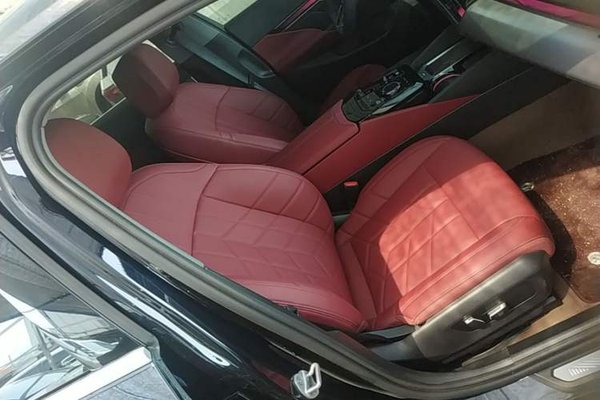 BMW 5 Series 2025, 7100 км, за 47502 USD - фото 23