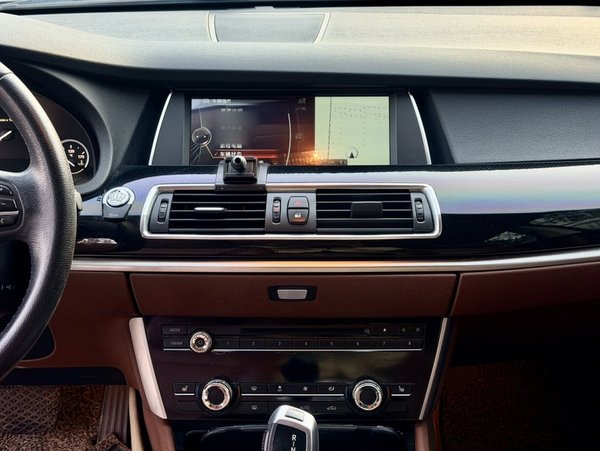 BMW 5 Series 2014, 157200 км, за 11194 USD - фото 17