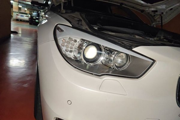 BMW 5 Series GT 2014, 151500 км, за 9156 USD - фото 7