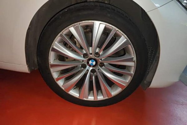 BMW 5 Series GT 2014, 151500 км, за 9156 USD - фото 8