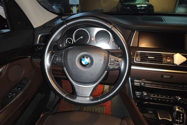 BMW 5 Series GT 2014, 151500 км, за 9156 USD - фото 10