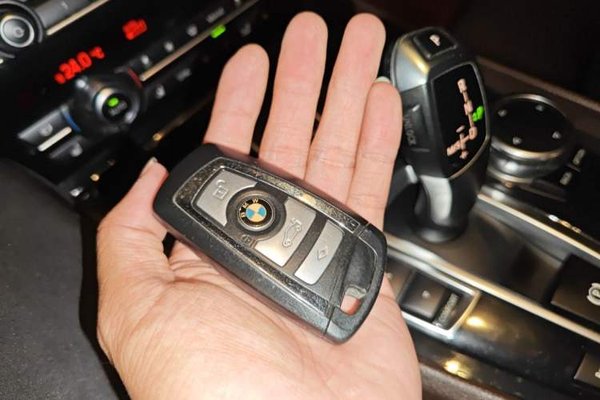 BMW 5 Series GT 2014, 151500 км, за 9156 USD - фото 20