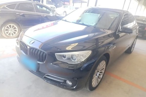 BMW 5 Series GT · 2015 год