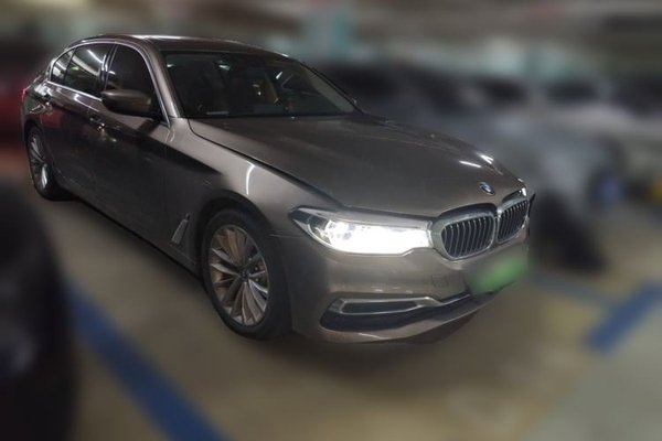 BMW 5 Series New Energy 2019, 86500 км, за 16919 USD