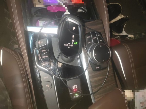 BMW 5 Series New Energy 2020, 73500 км, за 24880 USD - фото 20