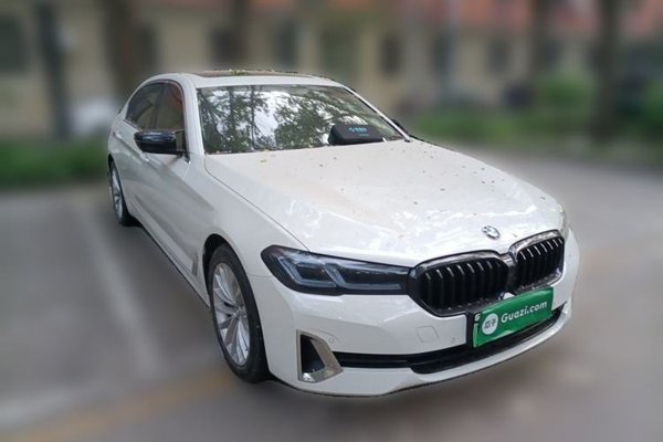 BMW 5 Series New Energy 2021, 92100 км, за 30125 USD