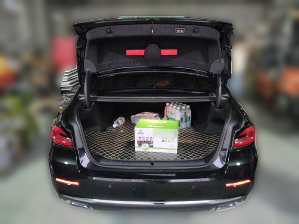 BMW 5 Series New Energy 2022, 27500 км, за 34245 USD - фото 18