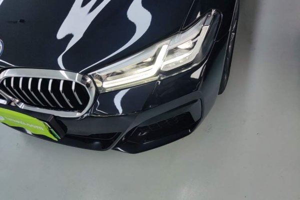 BMW 5 Series New Energy 2022, 55000 км, за 34797 USD - фото 9