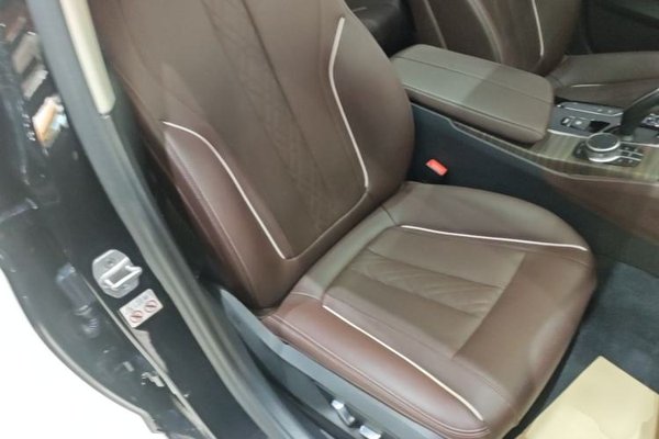 BMW 5 Series New Energy 2022, 77700 км, за 28444 USD - фото 24